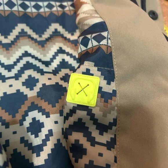 SAga Tan Abstract Patterned Vest - Picture 11 of 11